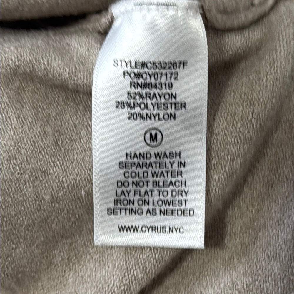 Cyrus Tan Sweater - Picture 7 of 7